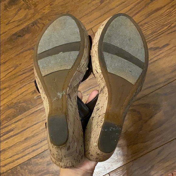 🎄🎄🎄🎉🦔AEO strappy wedges🦔 - Picture 4 of 6